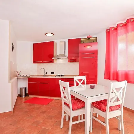 Ivana Apartamento